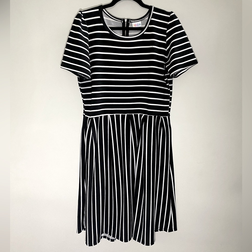 LuLaRoe Amelia Black and White Striped Dress